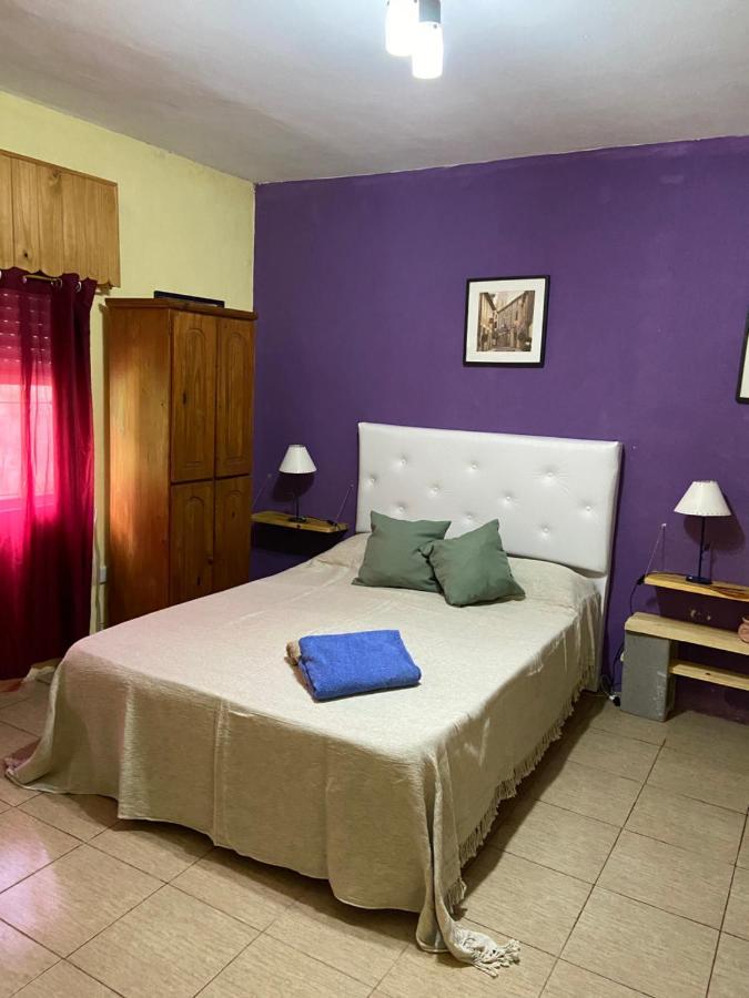 Отель Luis'S House Ezeiza Airport Монте-Гранде Экстерьер фото